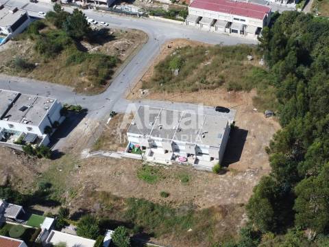 Lote de Terreno  Venda em Infias,Vizela