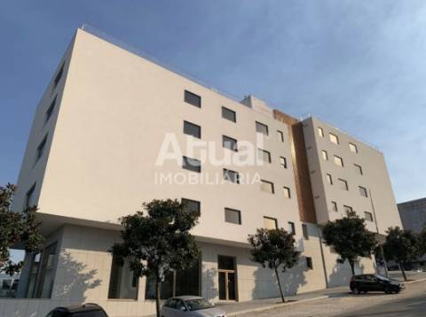 Loja  Venda em Silvares, Pias, Nogueira e Alvarenga,Lousada