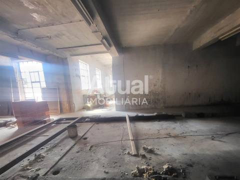 Armazém  Venda em Fafe,Fafe