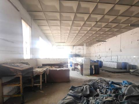 Armazém  Venda em Fafe,Fafe