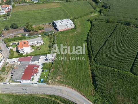 Terreno Para Construção  Venda em Castêlo da Maia,Maia