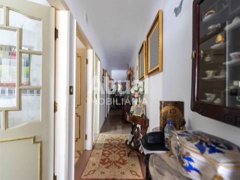 Moradia T4 Venda em Caldas de Vizela (São Miguel e São João),Vizela