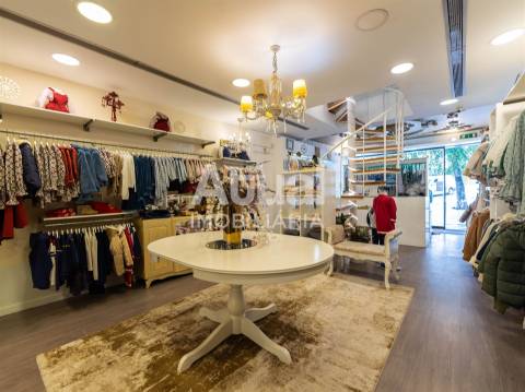 Loja  Arrendamento em Oliveira, São Paio e São Sebastião,Guimarães