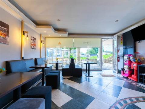 Loja  Arrendamento em Moreira de Cónegos,Guimarães