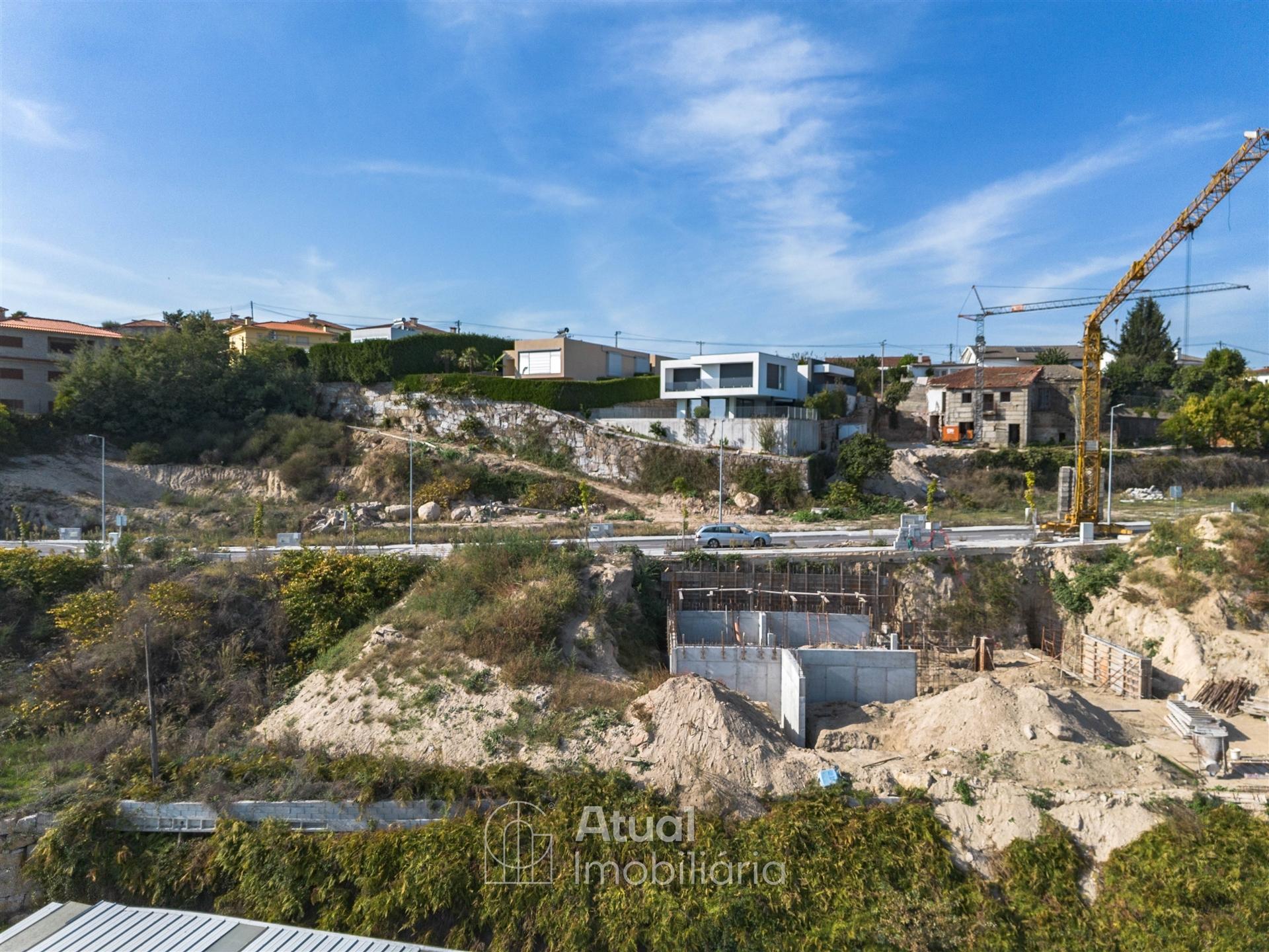 Lote de Terreno  Venda em Abação e Gémeos,Guimarães