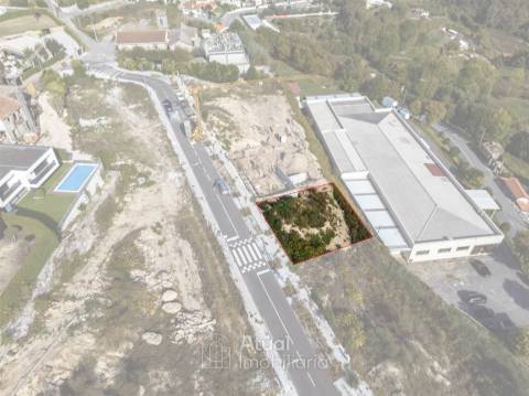 Lote de Terreno  Venda em Abação e Gémeos,Guimarães