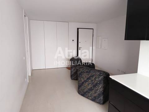 Apartamento T1 Arrendamento em Oliveira, São Paio e São Sebastião,Guimarães