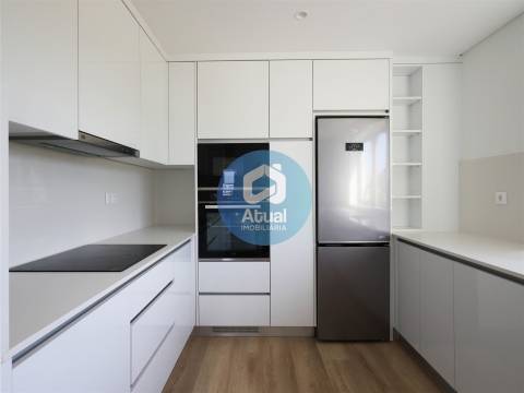 Apartamento T3 Venda em Silvares, Pias, Nogueira e Alvarenga,Lousada