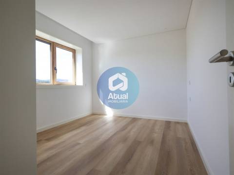 Apartamento T3 Venda em Silvares, Pias, Nogueira e Alvarenga,Lousada