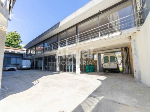 Armazém  Arrendamento em Caldelas,Guimarães