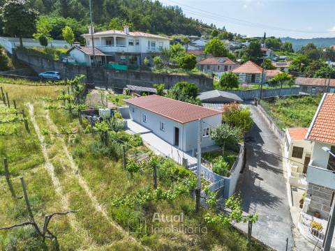Moradia T1 Venda em Caldas de Vizela (São Miguel e São João),Vizela