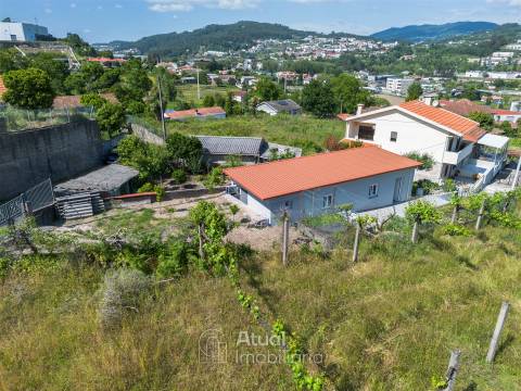Moradia T1 Venda em Caldas de Vizela (São Miguel e São João),Vizela