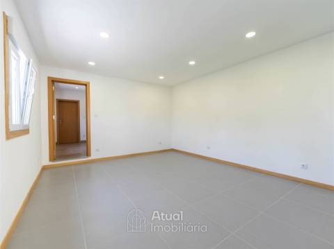 Moradia T1 Venda em Caldas de Vizela (São Miguel e São João),Vizela