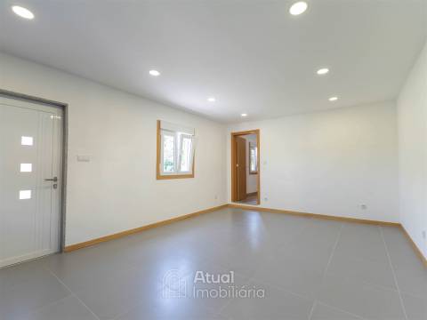 Moradia T1 Venda em Caldas de Vizela (São Miguel e São João),Vizela