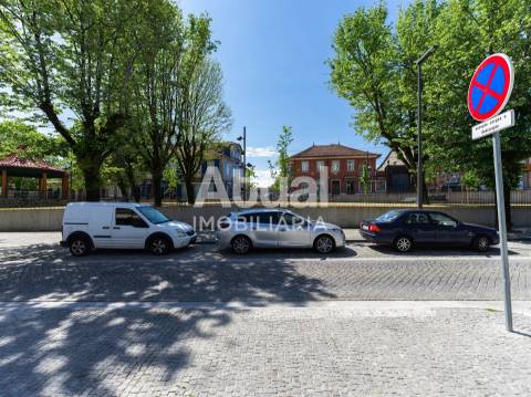 Armazém  Arrendamento em Caldelas,Guimarães