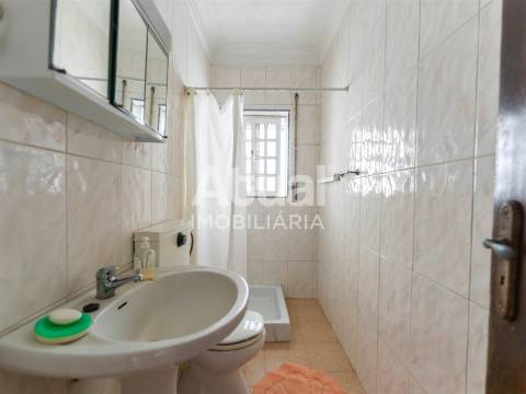 Moradia T3 Venda em Moreira de Cónegos,Guimarães