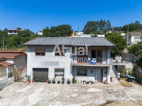 Moradia Isolada T4 Venda em Nespereira,Guimarães