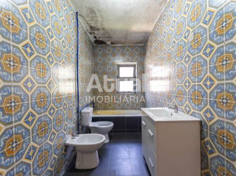 Moradia Isolada T4 Venda em Nespereira,Guimarães