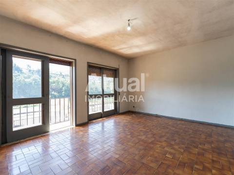 Moradia Isolada T4 Venda em Nespereira,Guimarães