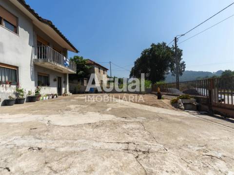 Moradia Isolada T4 Venda em Nespereira,Guimarães