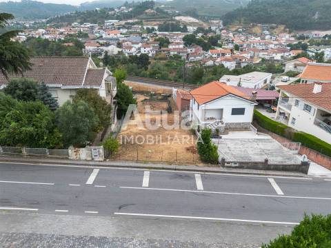 Terreno Para Construção  Venda em Moreira de Cónegos,Guimarães
