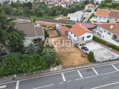 Terreno Para Construção  Venda em Moreira de Cónegos,Guimarães