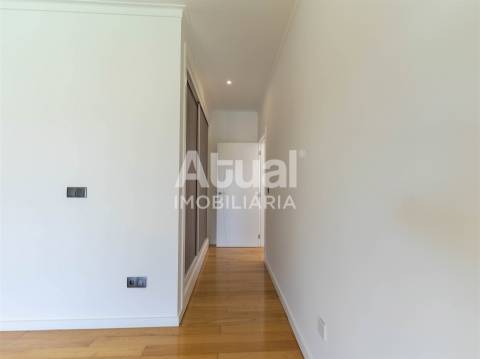 Moradia T3 Venda em Caldas de Vizela (São Miguel e São João),Vizela