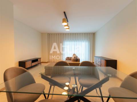 Apartamento T3 Venda em Caldas de Vizela (São Miguel e São João),Vizela