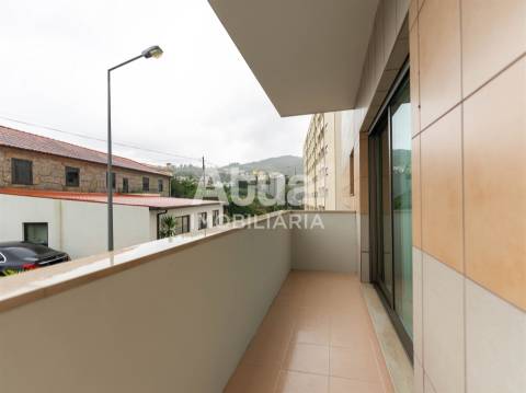 Apartamento T3 Venda em Caldas de Vizela (São Miguel e São João),Vizela