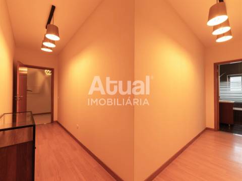 Apartamento T3 Venda em Caldas de Vizela (São Miguel e São João),Vizela