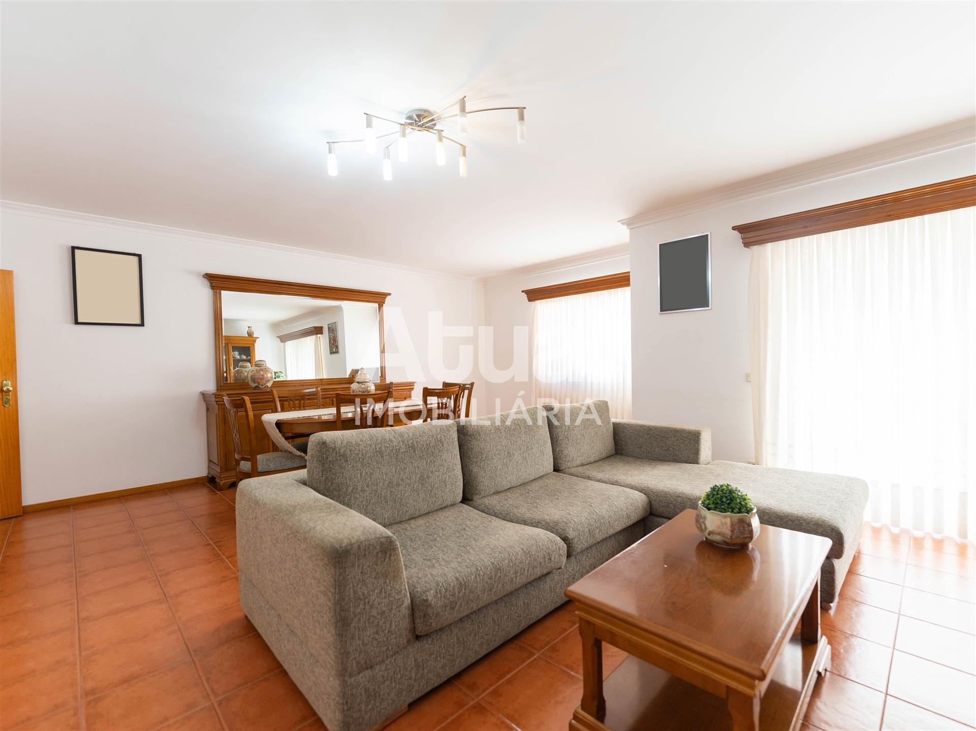 Apartamento T2 Venda em Santa Eulália,Vizela