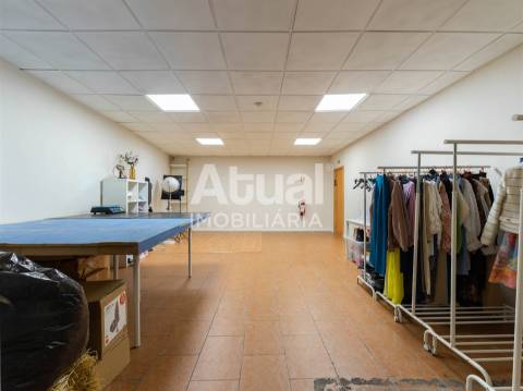 Loja  Trespasse em Caldas de Vizela (São Miguel e São João),Vizela