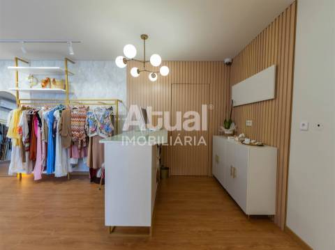 Loja  Arrendamento em Caldas de Vizela (São Miguel e São João),Vizela