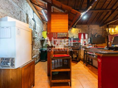 Restaurante  Trespasse em Infias,Vizela