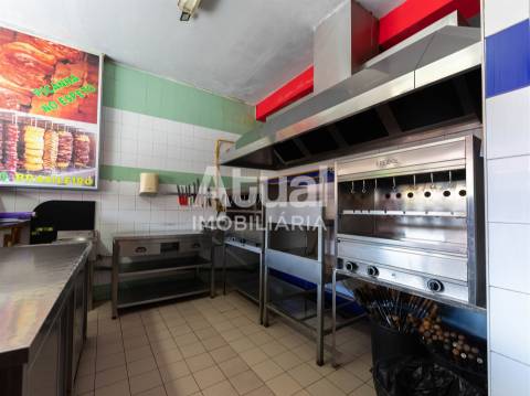 Restaurante  Trespasse em Infias,Vizela