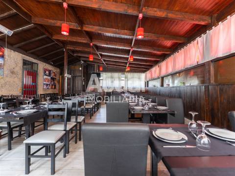 Restaurante  Trespasse em Infias,Vizela