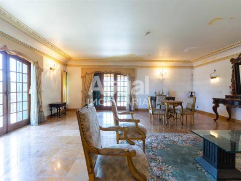 Moradia T5 Venda em Moreira de Cónegos,Guimarães