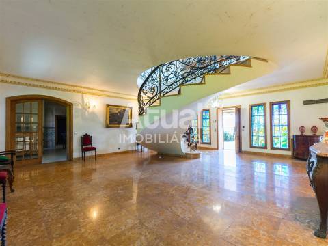 Moradia T5 Venda em Moreira de Cónegos,Guimarães