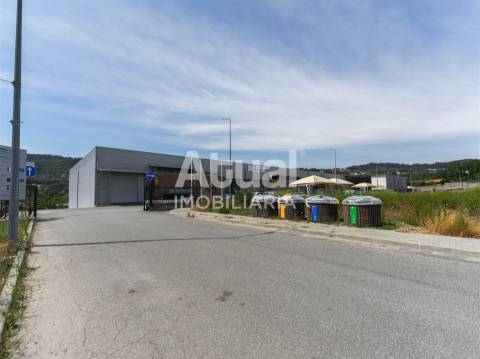 Armazém  Venda em Tagilde e Vizela (São Paio),Vizela