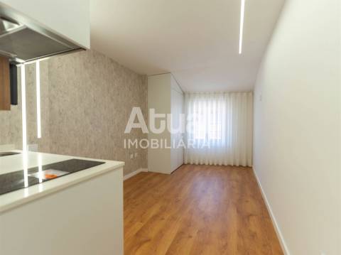 Escritório  Arrendamento em Oliveira, São Paio e São Sebastião,Guimarães