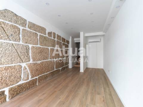 Escritório  Arrendamento em Oliveira, São Paio e São Sebastião,Guimarães