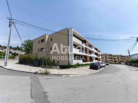 Garagem  Venda em Caldas de Vizela (São Miguel e São João),Vizela