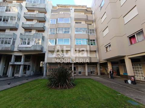 Apartamento T3 Arrendamento em Póvoa de Varzim, Beiriz e Argivai,Póvoa de Varzim