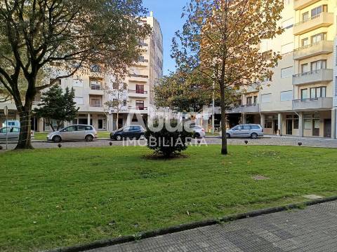 Apartamento T3 Arrendamento em Póvoa de Varzim, Beiriz e Argivai,Póvoa de Varzim