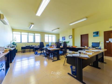 Loja  Venda em Campo (São Martinho), São Salvador do Campo e Negrelos (São Mamede),Santo Tirso