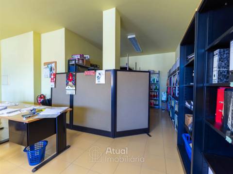 Loja  Venda em Campo (São Martinho), São Salvador do Campo e Negrelos (São Mamede),Santo Tirso