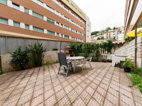 Apartamento T2 Venda em Caldas de Vizela (São Miguel e São João),Vizela