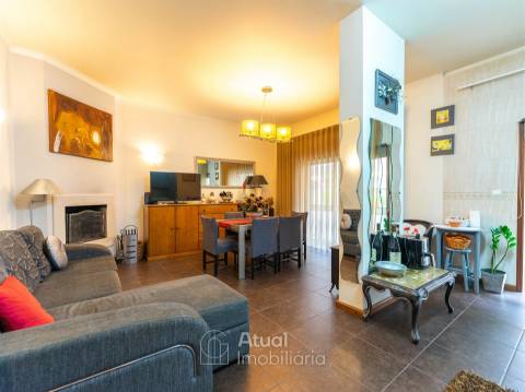 Apartamento T2 Venda em Caldas de Vizela (São Miguel e São João),Vizela