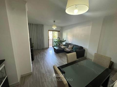 Apartamento T2 Venda em Caldas de Vizela (São Miguel e São João),Vizela