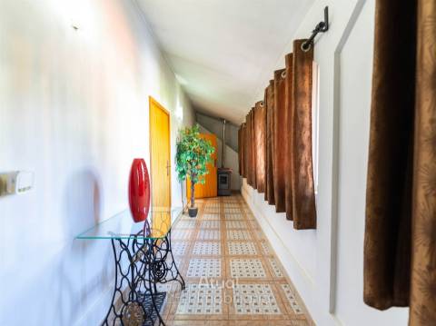 Moradia Isolada T6 Venda em Regilde,Felgueiras